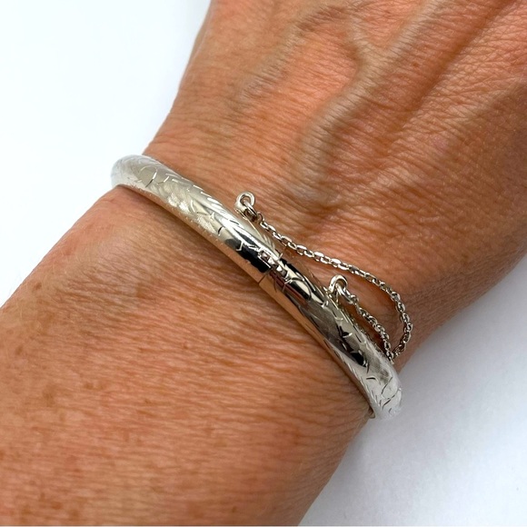 Sterling Hinge Bracelet! 7.76 Grams - Picture 2 of 5